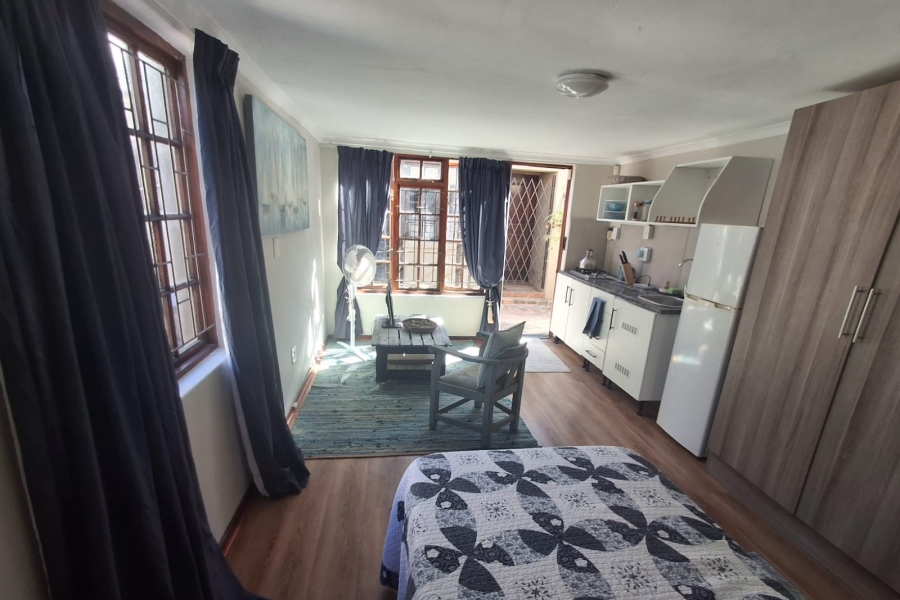 To Let 1 Bedroom Property for Rent in Table View Western Cape